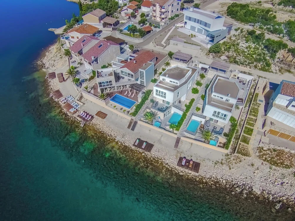 Luxury at Villa Cama - Your dream vacation Rental