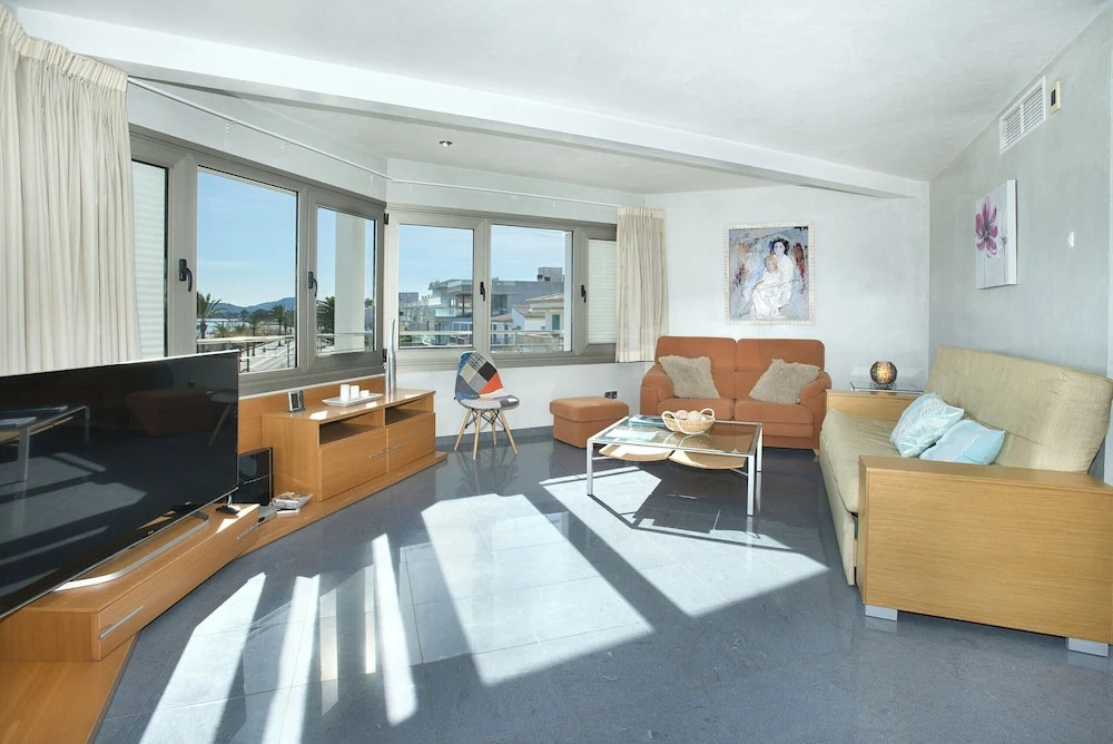Apt Magnifics with sea view by JS Villas