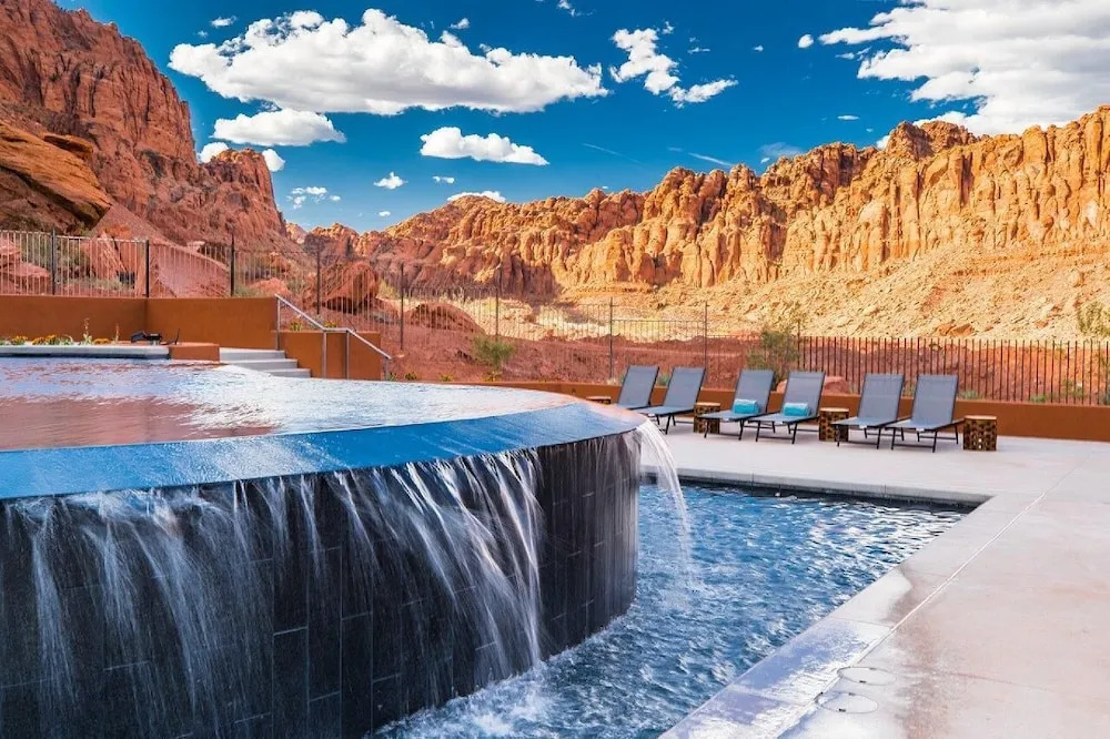 Secluded Padre Canyon Luxury 5 Bedroom Home