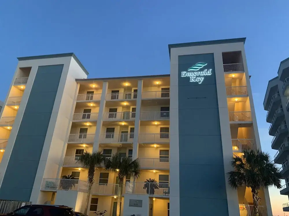 Emerald Key 502