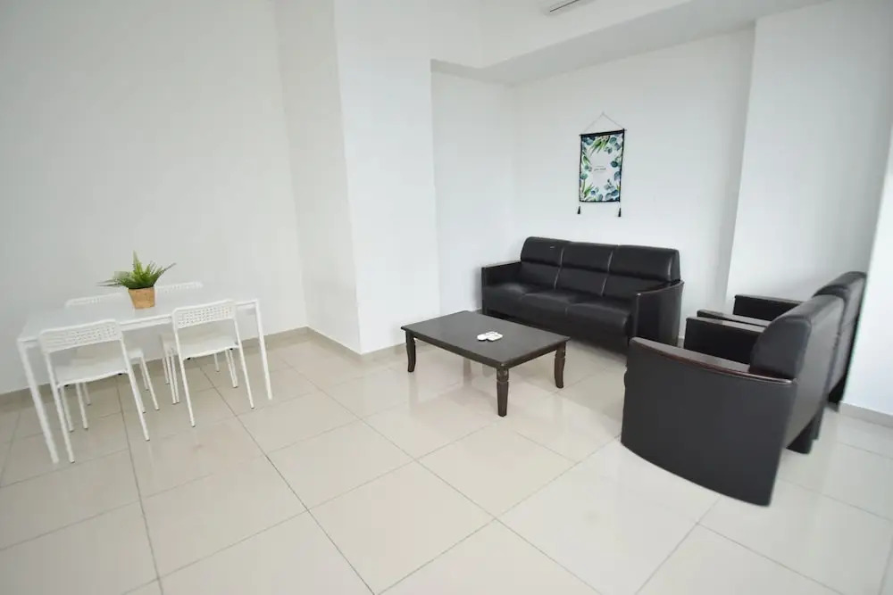 Gt Home encorp strand residence