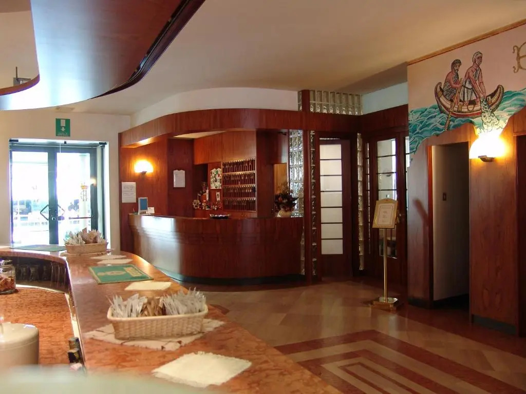 Hotel Excelsior