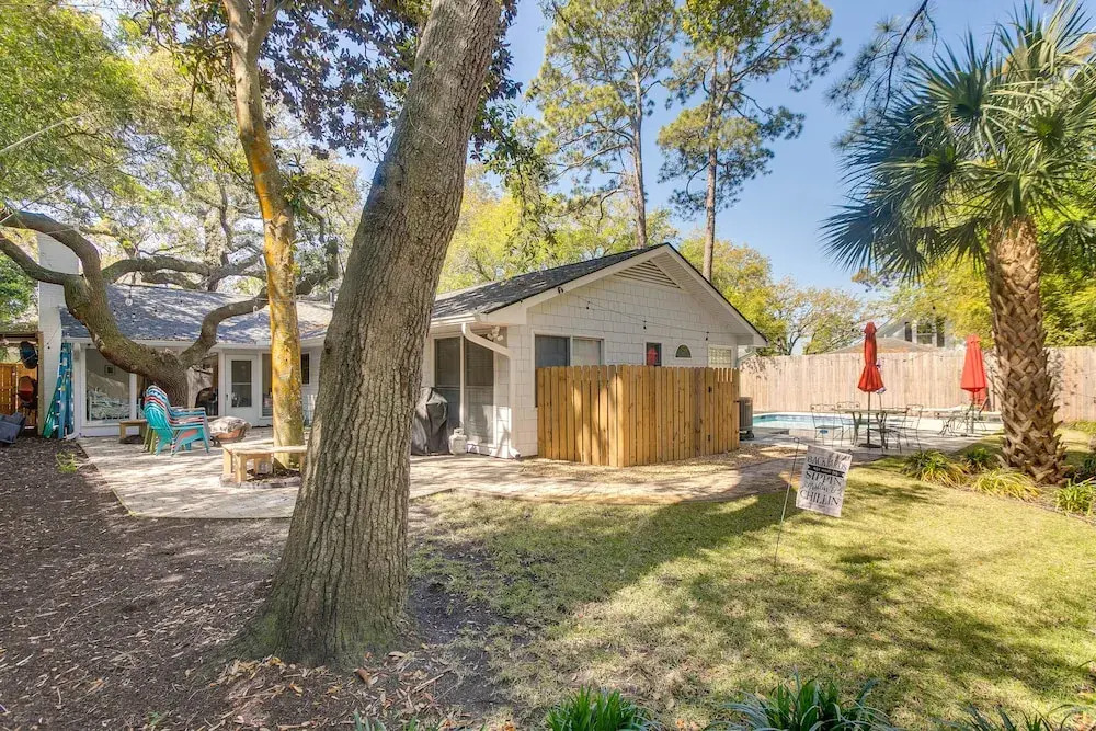 Spacious St Simons Island Vacation Rental w/ Pool!