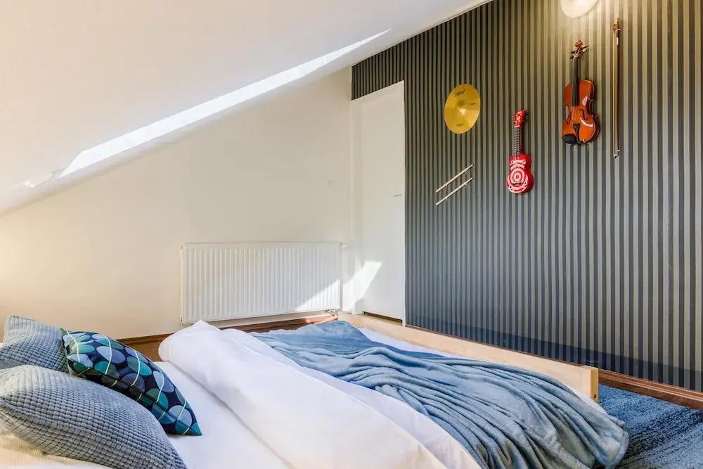 APT with sunny garden Prague by Michal&Friends