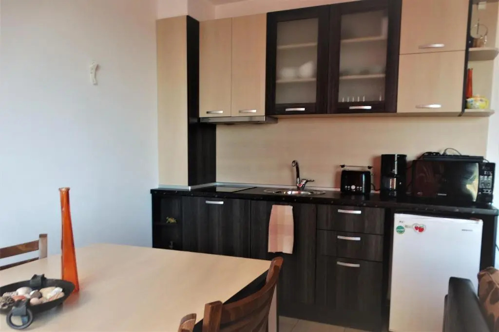 Flat Lora Pomorie