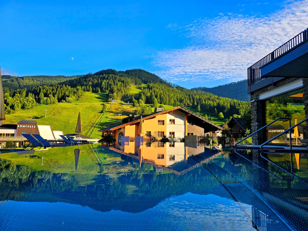 Evident Hotel Prägant