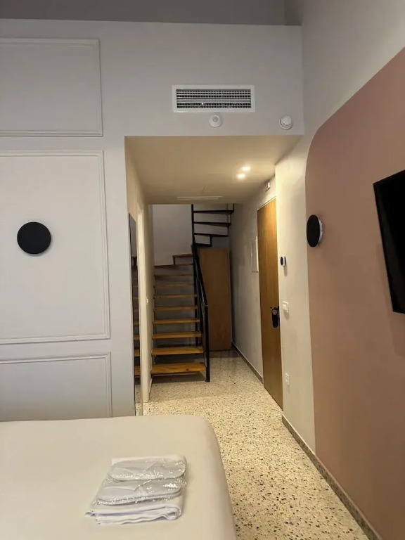 Belle Athenes - Luxury Rooms at Monastiraki Railway Station