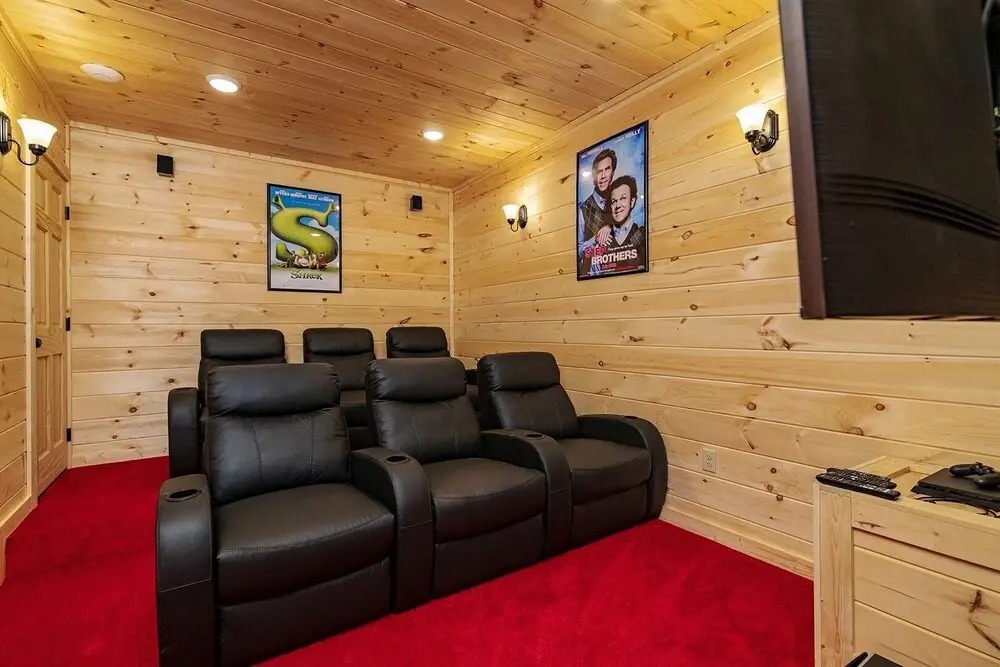 Panoramic Perfection - 5 Bedrooms, 5.5 Baths, Sleeps 14 5 Cabin by RedAwning