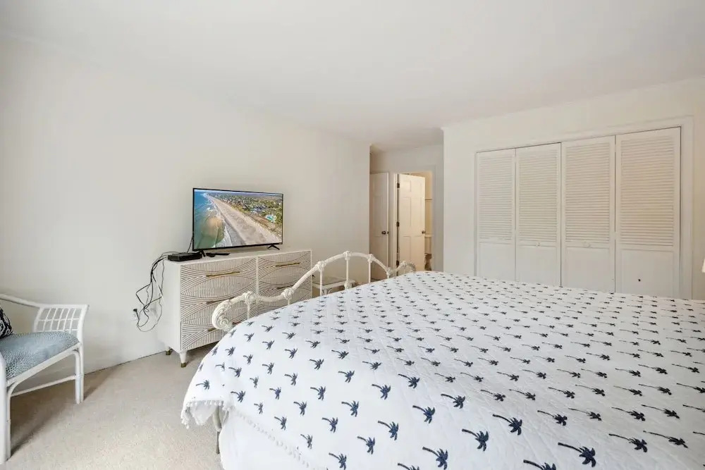 Hellenic Haven 6 Bedroom Home
