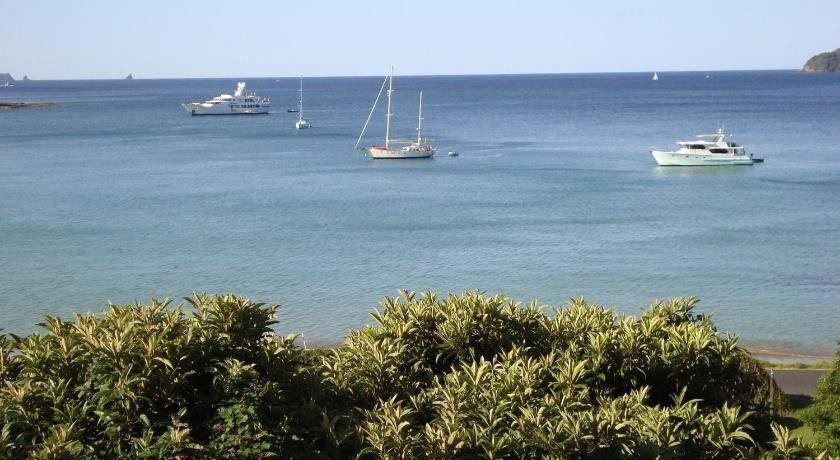 Sea Breeze Lodge