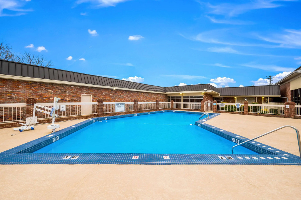 Econo Lodge Corinth