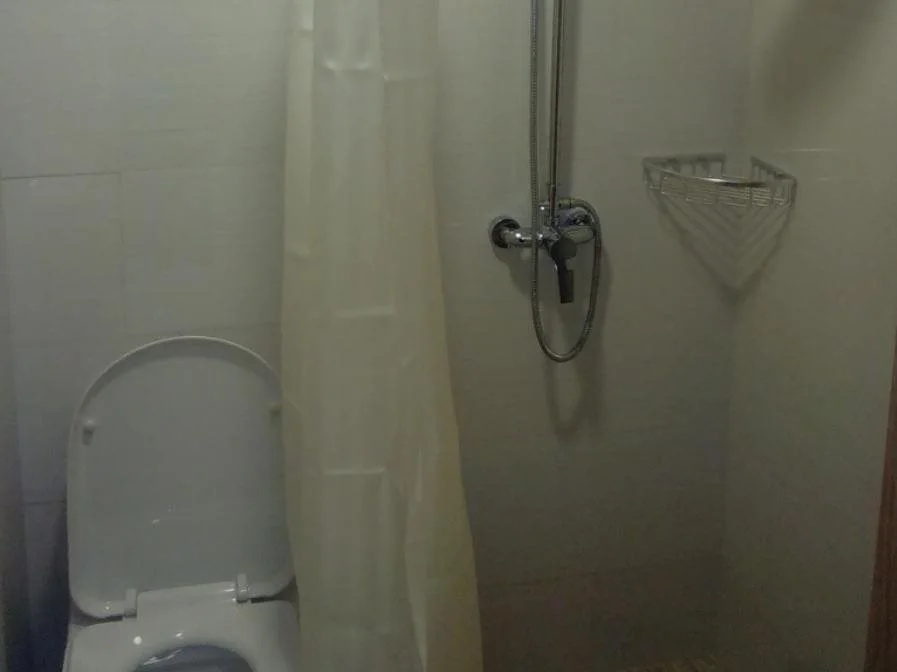 Lot 8 Serviced Apartments