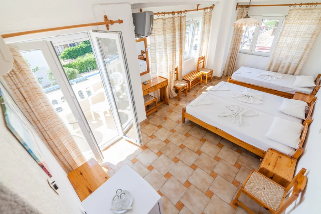Paris Beach Hotel