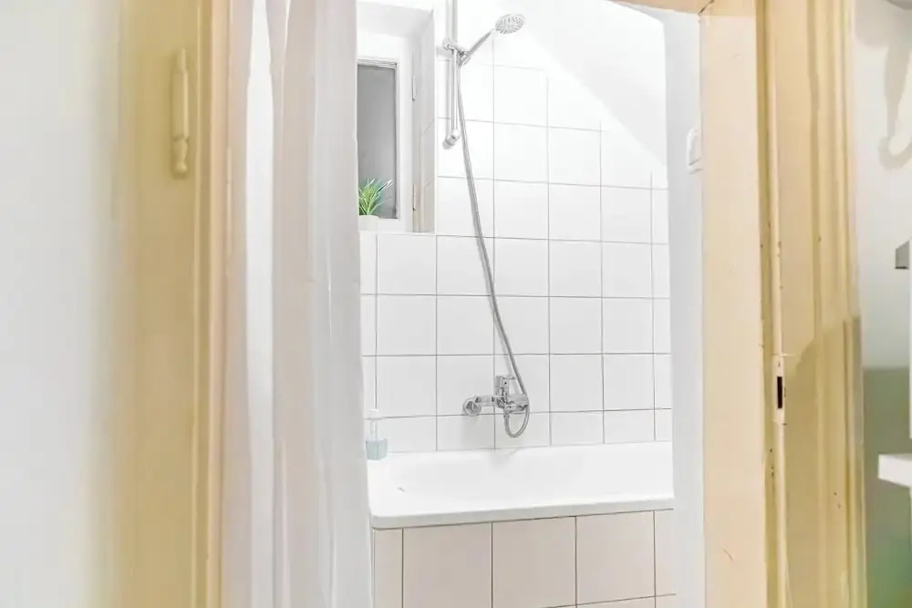 Ideal Group Stay 2 Apartments With WiFi