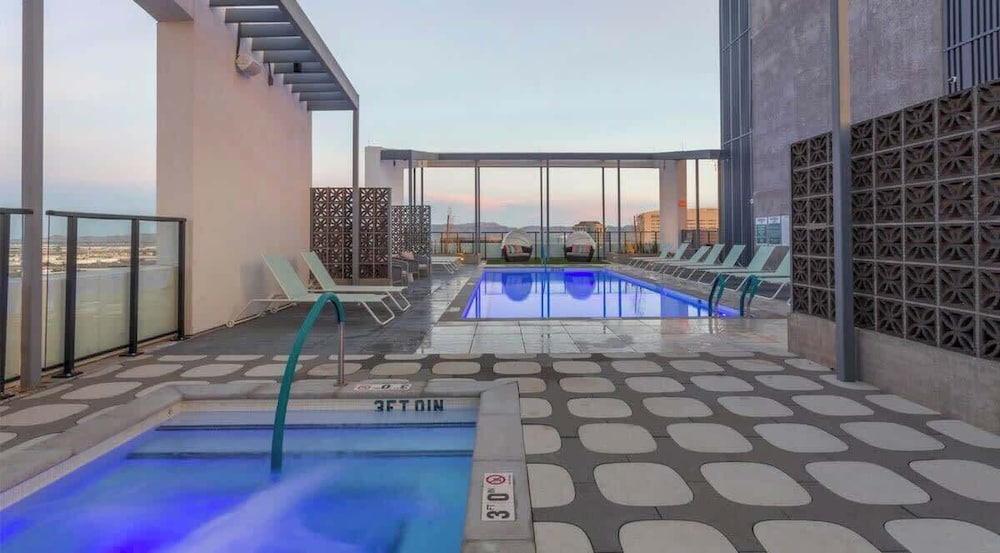 Boulevard Stays - Downtown Phoenix
