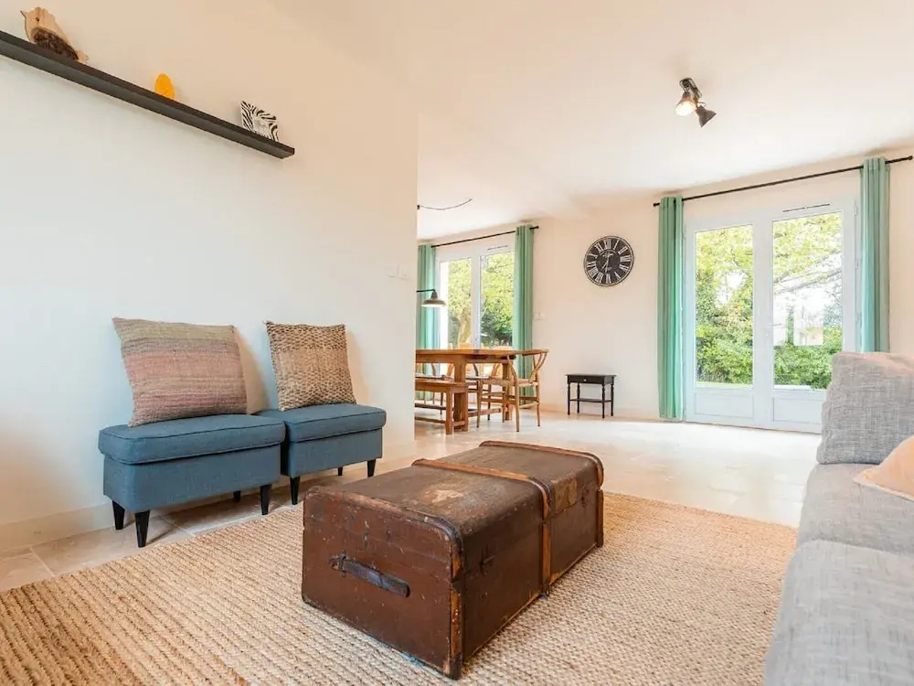 Spacious and Modern Villa With Large Garden and BBQ Area