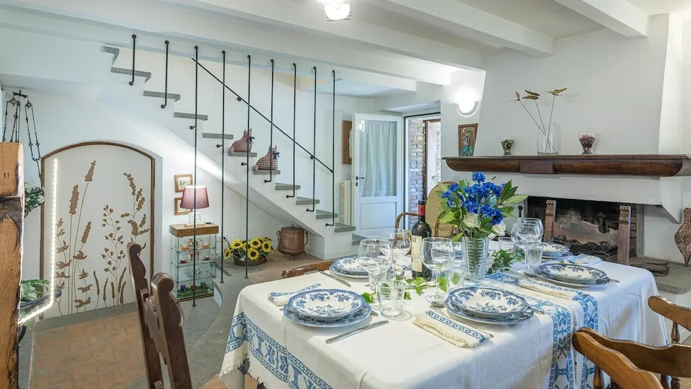 Casa Ciculino 8, Emma Villas