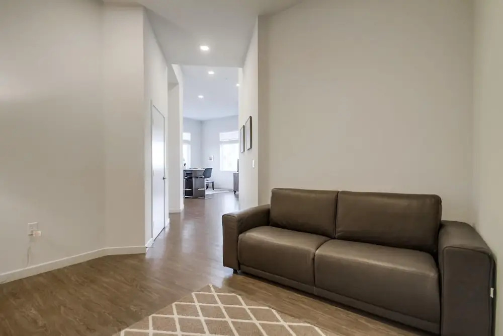 The Luxe Suites of San Marcos
