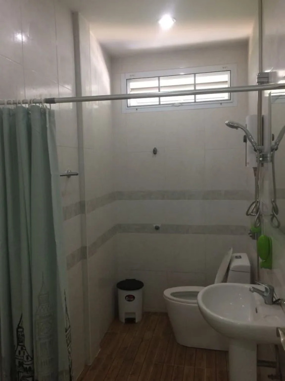 D.Samui Hostel