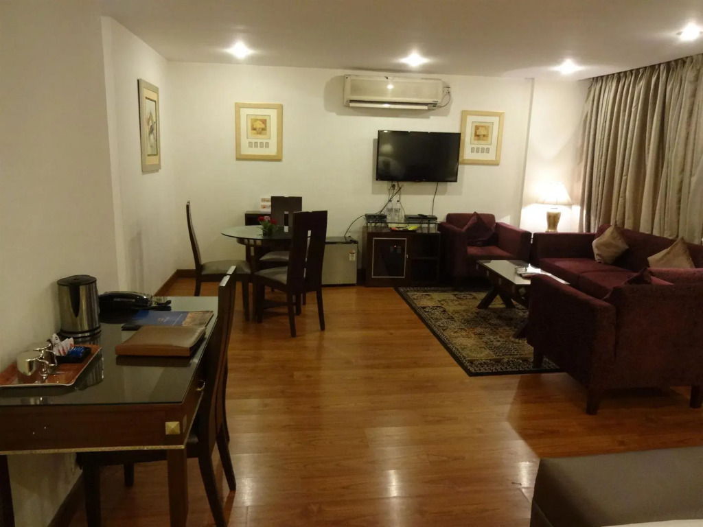 The Hotel Hindusthan International