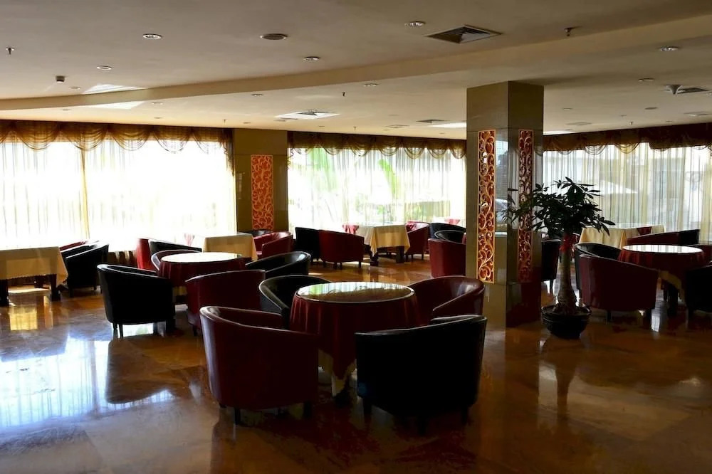 Xinghuacun Hotel