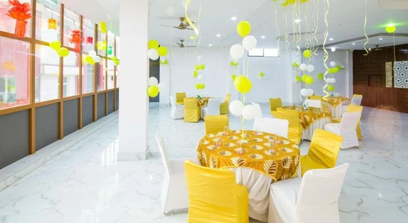FabHotel Sumanglam