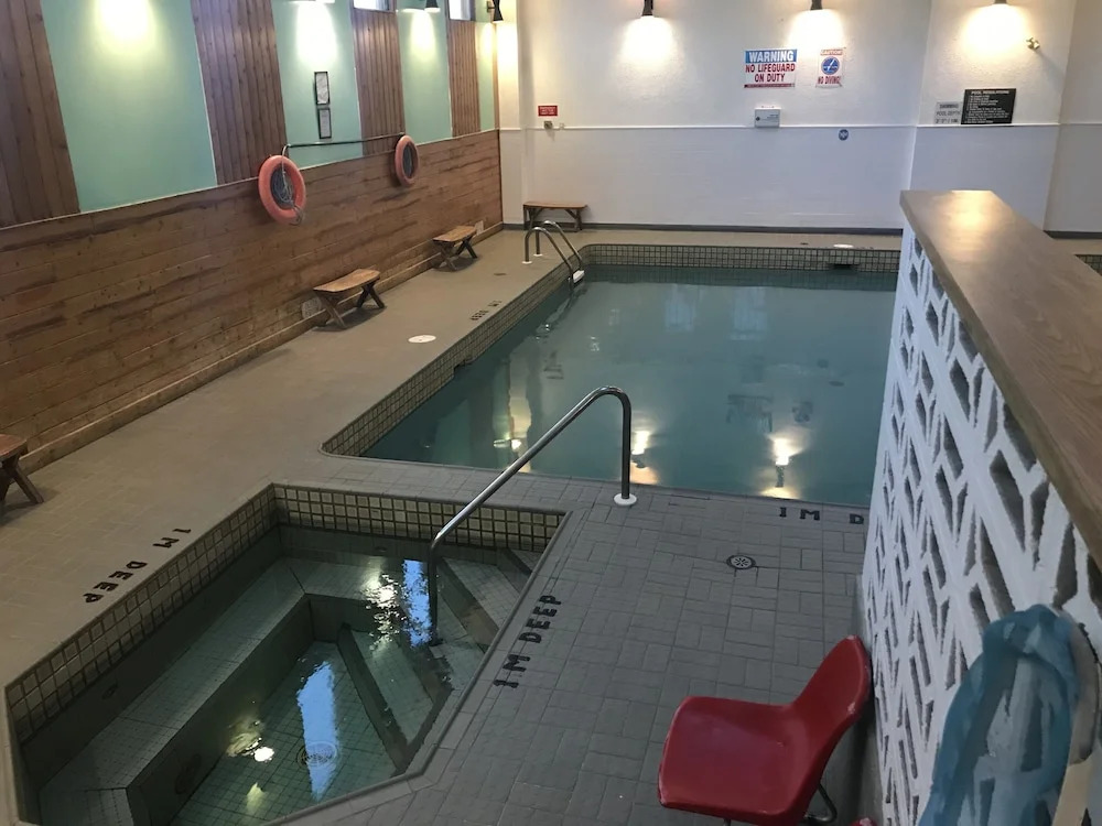 Confederation Inn
