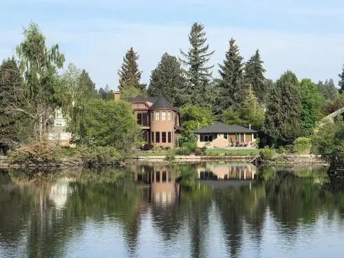 Drake Park Villa