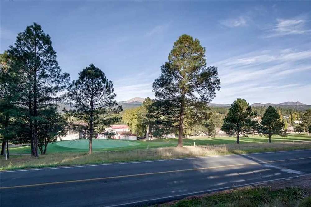 Alto Oso, 3 Bedrooms, Lush Forest View, Deck, Spa, Hot Tub, Sleeps 6