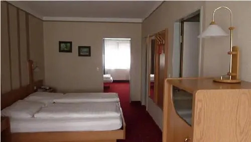 Hotel Domino