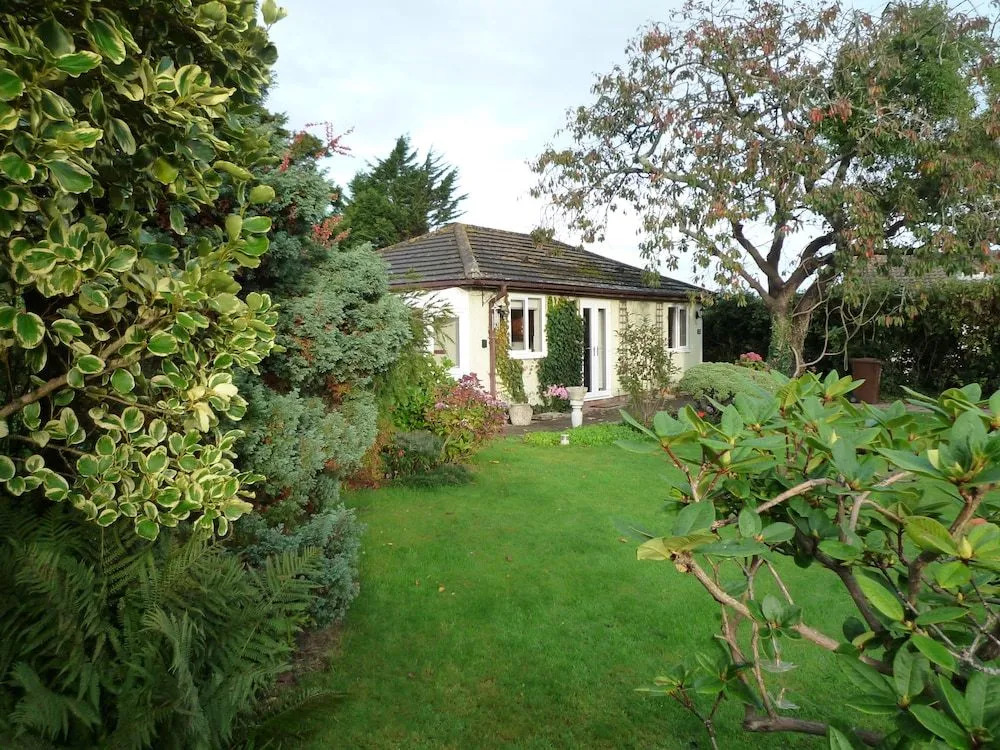 Oxton Cottage