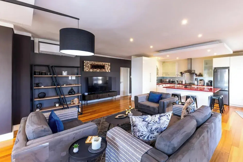 Sea Point View 3bed Apartment Cornerstone Place