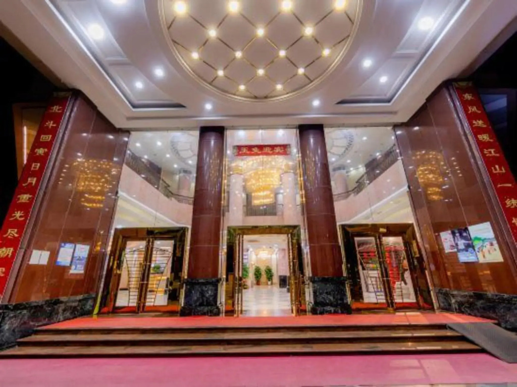 YOUNG KING HOTEL(Foshan Nanhai Jiujiang Branch)
