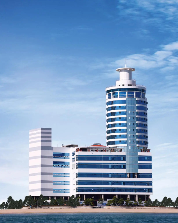 Hotel Aqua Palace