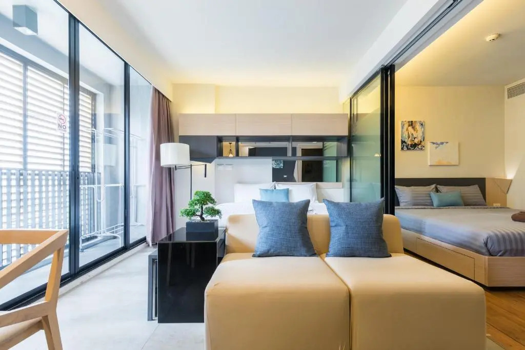 Stylish room ,2beds, Free Wi-Fi,Netflix, BTS Asok, Sukhumvit