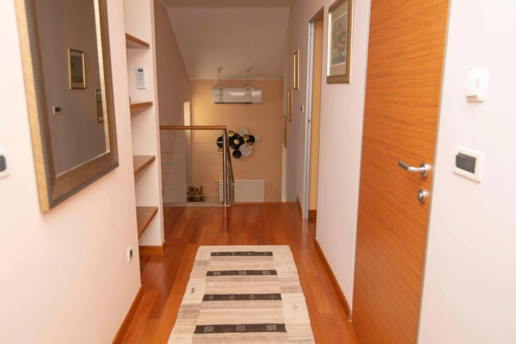 VILLA LOVRAN - heated pool - 5 min walk to the beach - incredible sea view