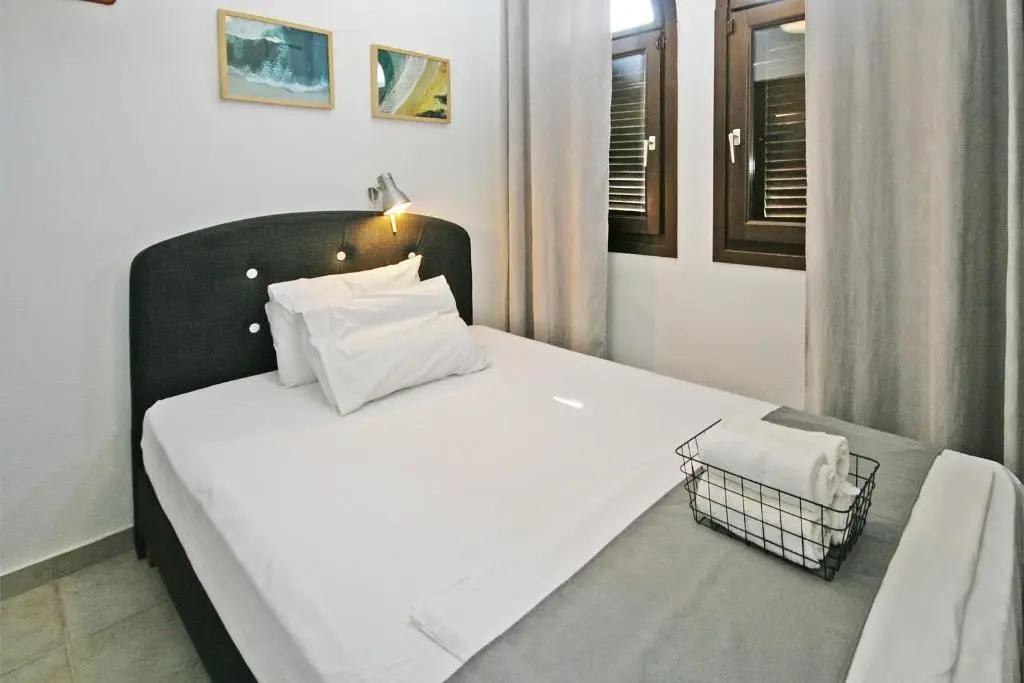 Ioannis Apartments