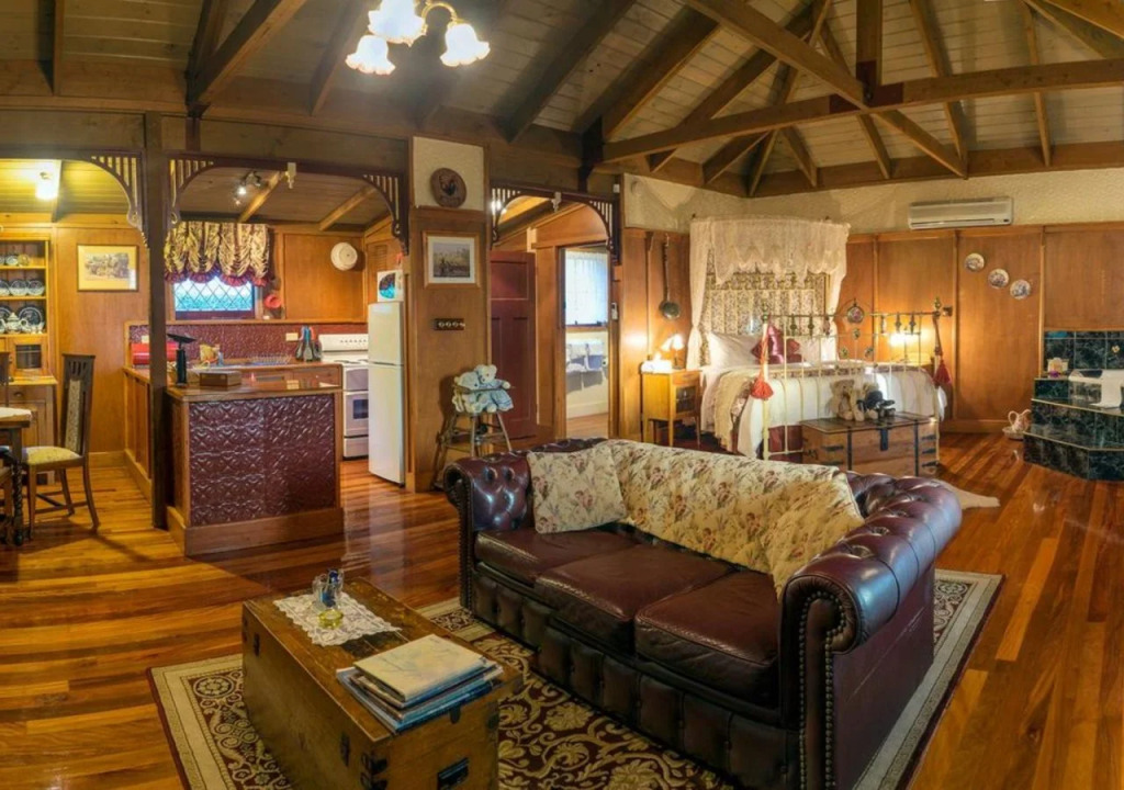 Observatory Cottages