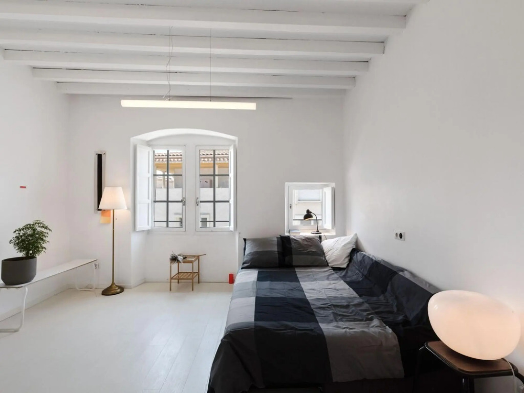 Modest Holiday Home in Avignon next to the City Centre