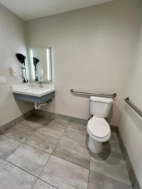 Quality Inn Tracy I-205