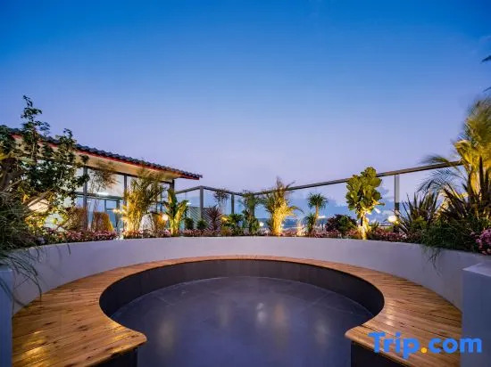 Tianruihua Garden Hotel (Xianghe Commercial Plaza in the Old Town of Lijiang)