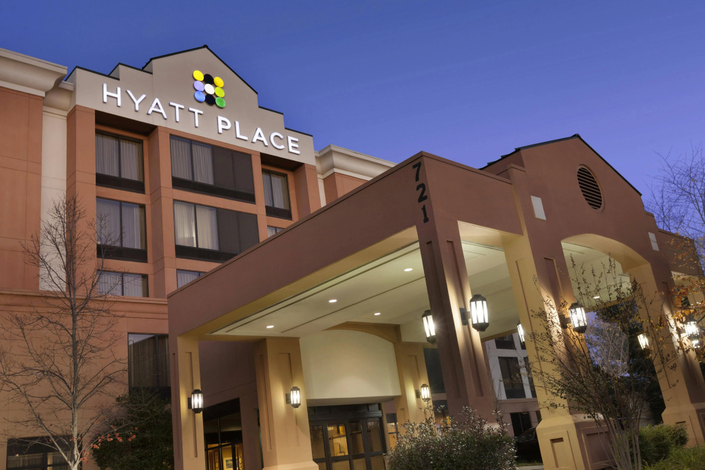 Hyatt Place Nashville Airport