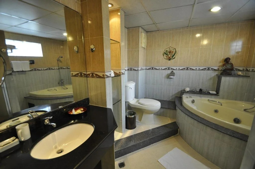 S79 Sunflower Hotel & Spa