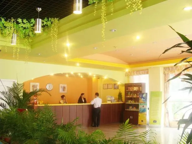 Home Inn Changping Avenue