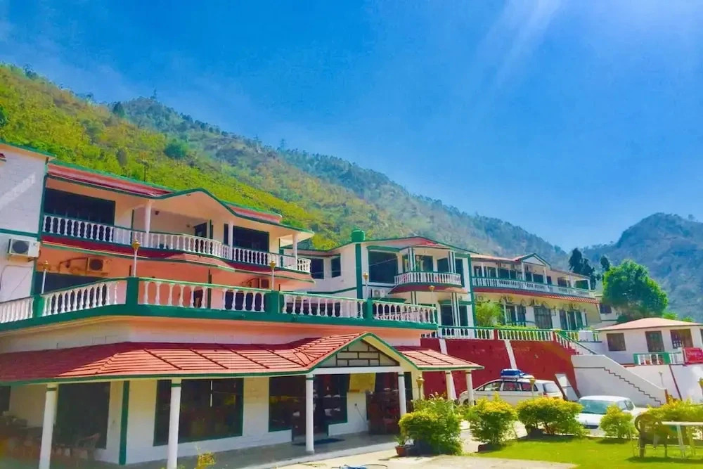 Shangrila Resorts by Raatri