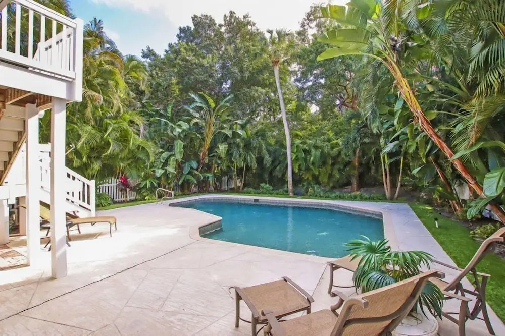 All Seasons Villa
