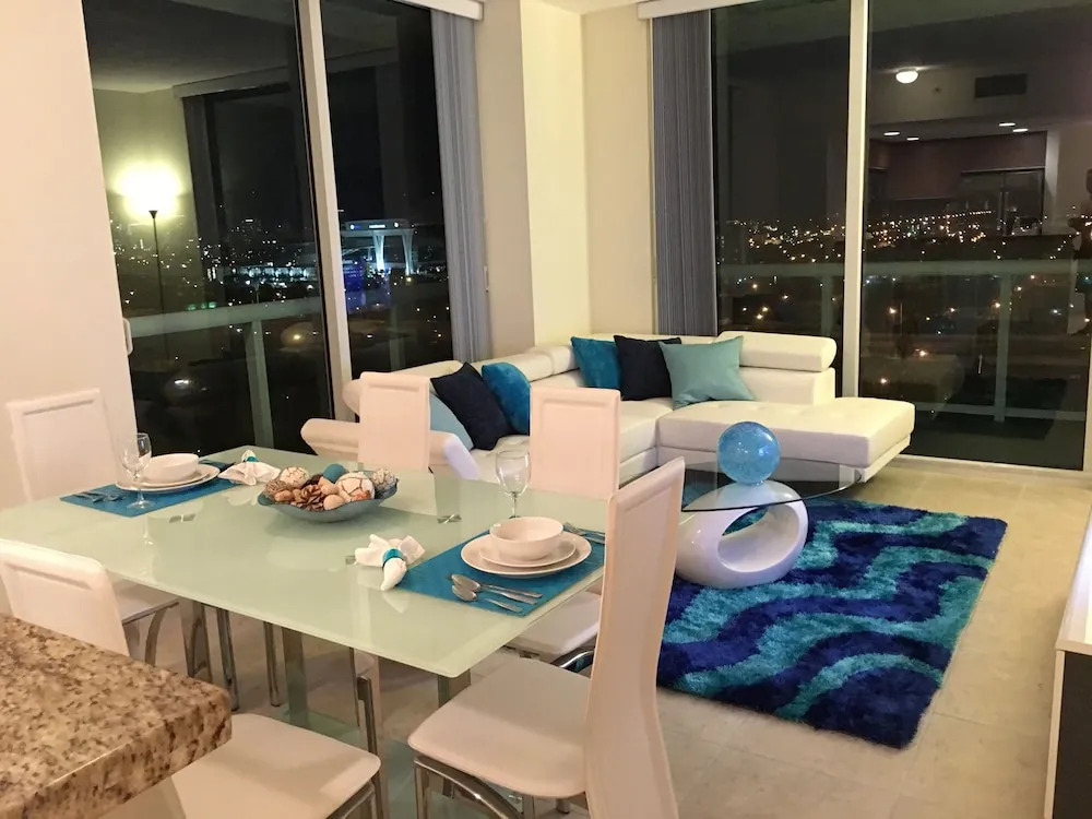 Starlight Suites