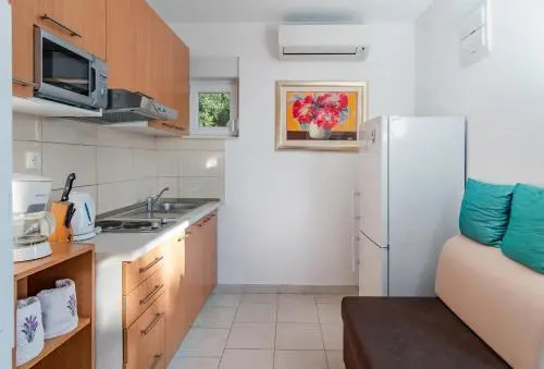 Apartments Tolic