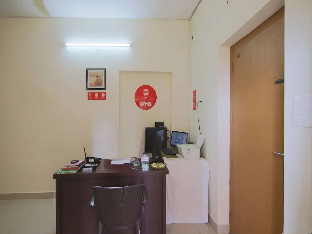OYO 10043 SRK Guesthouse