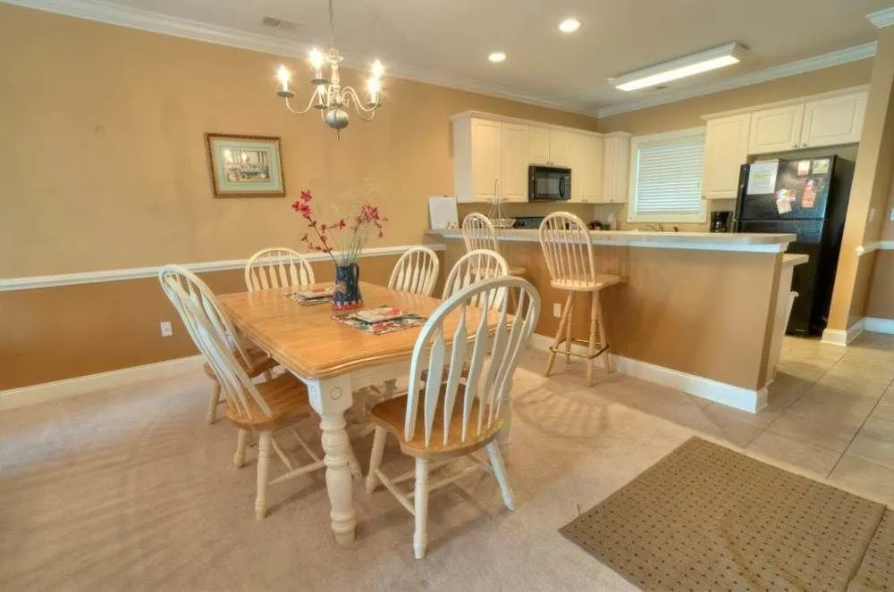 Magnolia Pointe 203 4821 2 Br condo by RedAwning